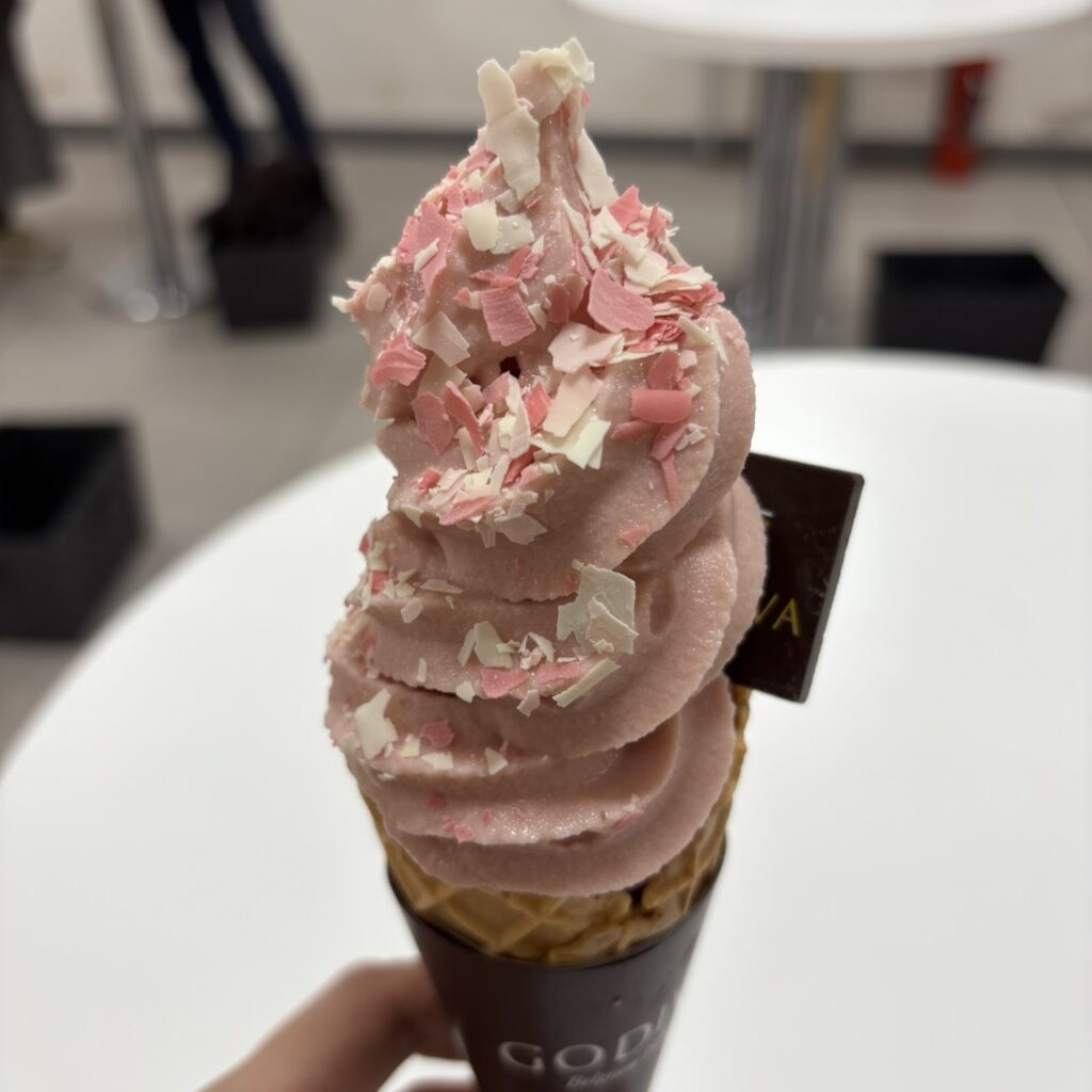 フルール・ショコ・ストロベリー